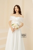 Váy cưới phi nhật trễ vai organza chân eo trắng VC859