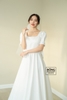 Váy cưới phi nhật trắng hở lưng V đuôi nơ DC572