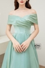 Váy cưới tơ trễ vai chéo xanh rêu HCD147XR