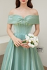 Váy cưới tơ trễ vai nơ xanh rêu HCD145XR