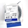 cam-bien-quang-npn-e3z-d61-2m-khoang-cach-5-100mm-x1h17