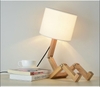 đèn bàn decor đơn giản