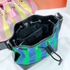 tui-c-nk-bucket-striped-soc