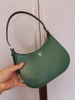 tui-kep-nach-tburch-emerson-hobo