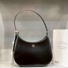 tui-kep-nach-tburch-emerson-hobo