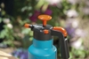 Bình tưới cây xịt áp suất tưới cây 1,25 lít gardena 00814-20 - Nhập khẩu CH Séc