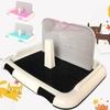 Khay vệ sinh cho chó có tường chắn tặng kèm cọc – CutePets