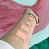 Hộp băng cá nhân dán vết thương Urgo Aid First 100 miếng