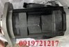 bom-thuy-luc-komatsu-2-tan-2-5-tan-3-tan