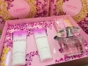 SET NƯỚC HOA VERSACE BRIGHT CRYSTAL EDT 90ML + 5ML + LOTION SỮA TẮM 2x100ML