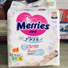 TÃ DÁN MIẾNG MERRIES