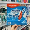 KEM ĐÁNH RĂNG COLGATE MAXFRESH WITH WHITENING 206G