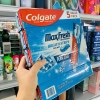 KEM ĐÁNH RĂNG COLGATE MAXFRESH WITH WHITENING 206G