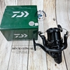 Máy câu Daiwa 17 Crosscast Carp 5000C QD (1 lô)