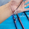 Cần 2 khúc lure Rainbow