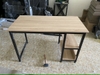 Bàn chất sắt liền kệ dưới giá rẻ : KG - V25