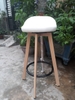 Ghế quầy bar màu trắng KG - 250