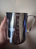 CA ĐONG THỂ TÍCH BẰNG INOX CÓ VẠCH CHIA