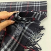 MS10 - Khăn dạ wool kẻ
