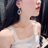 Khuyên tai party sang trọng