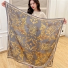 Khăn lụa 110cm họa tiết xích