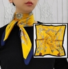 Khăn lụa họa tiết xích