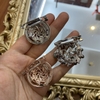 Kẹp giữ khăn hoa