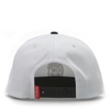PREMIER Nón snapback ILLUMINATI TRIPOD/WH P767- M
