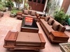 sofa-2-vang-goc-l-chan-thuyen-go-huong-da-hang-dat-chi-phuong-qn