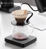 Phễu thuỷ tinh V60 rãnh thẳng đế nhựa đen Cafede Kona