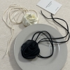 vòng cổ chocker hoa hồng lụa satin cho cô dâu thời trang chụp concept studio - cd 179