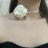 vòng cổ chocker hoa hồng lụa satin cho cô dâu thời trang chụp concept studio - cd 179