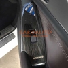 ốp công tắc lên kính mazda 3