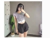 Áo tập croptop nút
