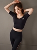 Áo croptop xoắn lưng