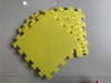 Xốp trải sàn màu vàng 30x30cm 2