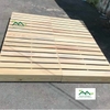 giuong-ngu-pallet-go-thong-cao-10cm-va-20cm-go-moi-be-mat-lang-min