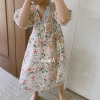 Đầm hoa cổ tim