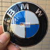 Logo biểu tượng trước và sau xe BMW đường kính 82mm và 74mm