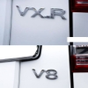 Decal tem chữ V8 và V6 dán đuôi xe ô tô Toyota Land Cruiser và Land Cruiser Prado