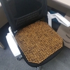 Tấm đệm hạt gỗ massage lót ghế làm việc, ghế sofa, ghế ô tô, yên xe máy, vv... Gỗ Bách Xanh 100% tự nhiên cao cấp
