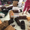 Đệm lót ghế ô tô hạt gỗ Nhãn 100% tự nhiên tựa lưng massage trên ô tô