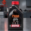 Thùng Nhớt Motul 7100 4T 10W50 1L Full Synthetic Ester API SP – Xe Côn Tay Mô Tô
