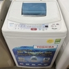 Máy giặt Toshiba 8kg tiết kiệm điện mới 90%
