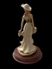 porcelain-muses-nhung-nang-tho-bang-su