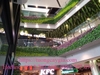 he-thong-vach-tuong-hoa-la-tai-aeon-mall-hai-phong