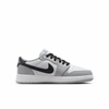 Giày Nike Chính Hãng - Air Jordan 1 Low (Big Kids) - Màu Xám/Trắng | JapanSport CZ0858-110