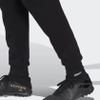 Quần Adidas Nam Chính Hãng - MANCHESTER UNITED ESSENTIALS TREFOIL TRACKSUIT BOTTOMS - Đen | JapanSport HB4369