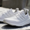 Giày Adidas Nam Chính hãng - Ultraboost Light 23 - Trắng | JapanSport GY9350