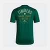 Áo Phông Adidas Nam Chính Hãng - PORTLAND TIMBERS SHORT SLEEVE 2024 PREGAME TEE  - Màu Xanh | JapanSport IN8837